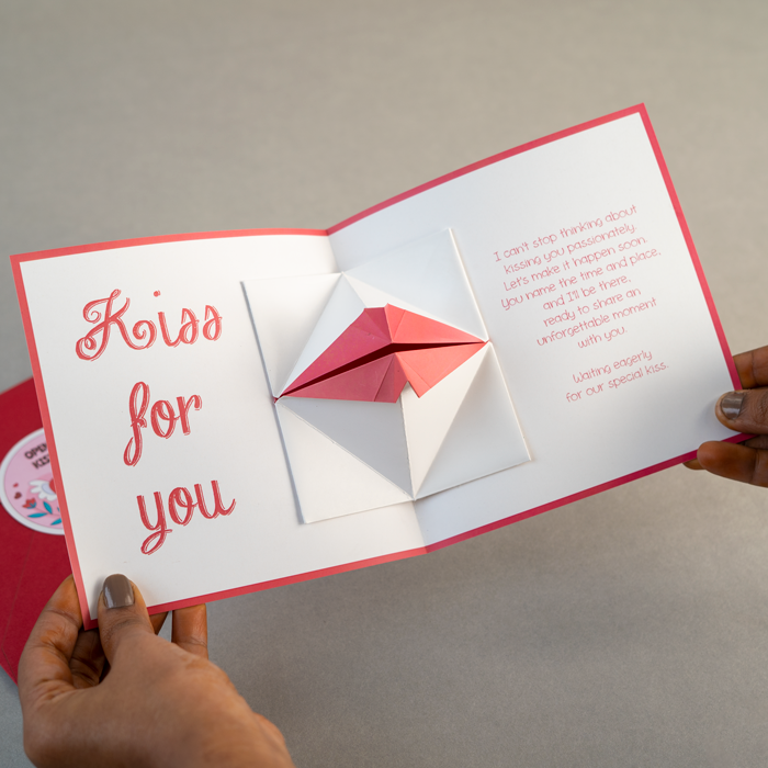 Kiss Day Pop-up Card