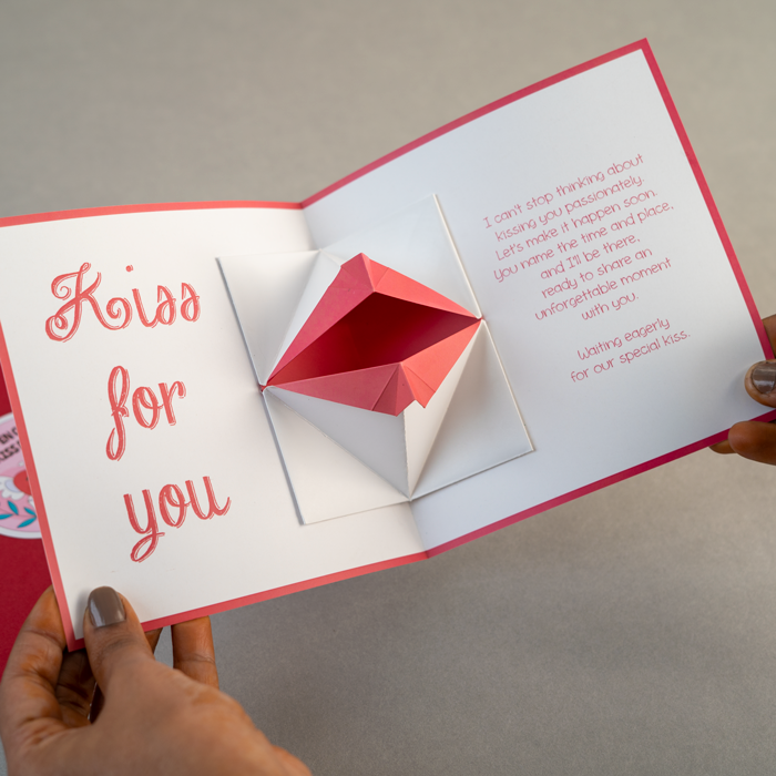 Kiss Day Pop-up Card