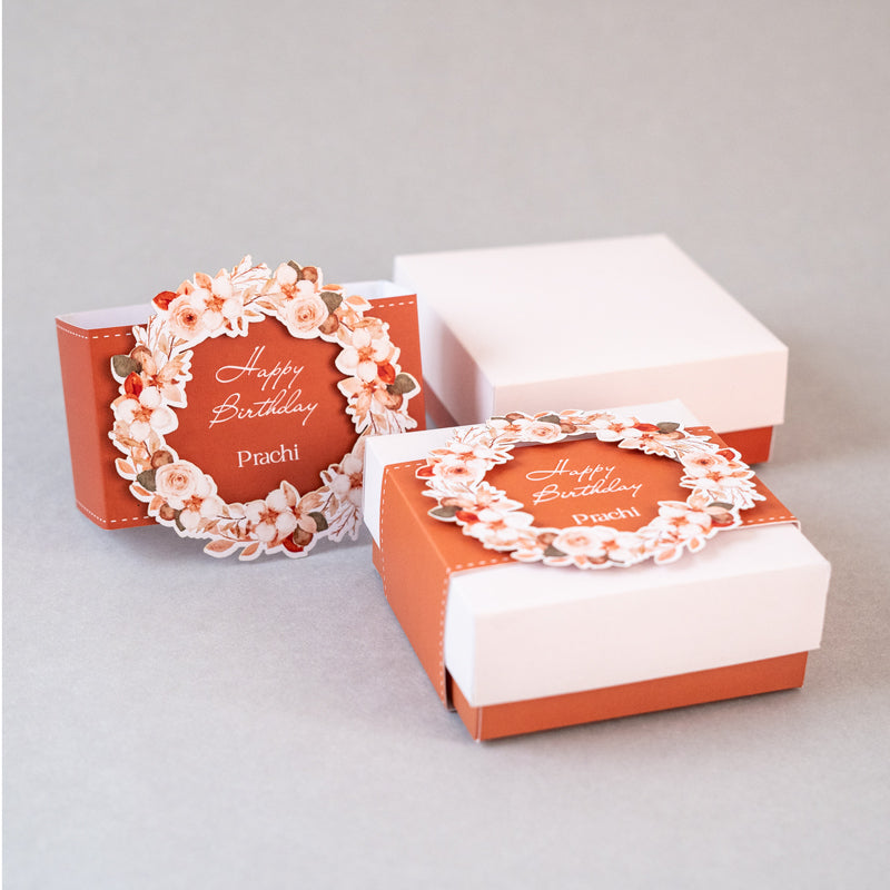 Zig Zag Photo Box - Maple wreath