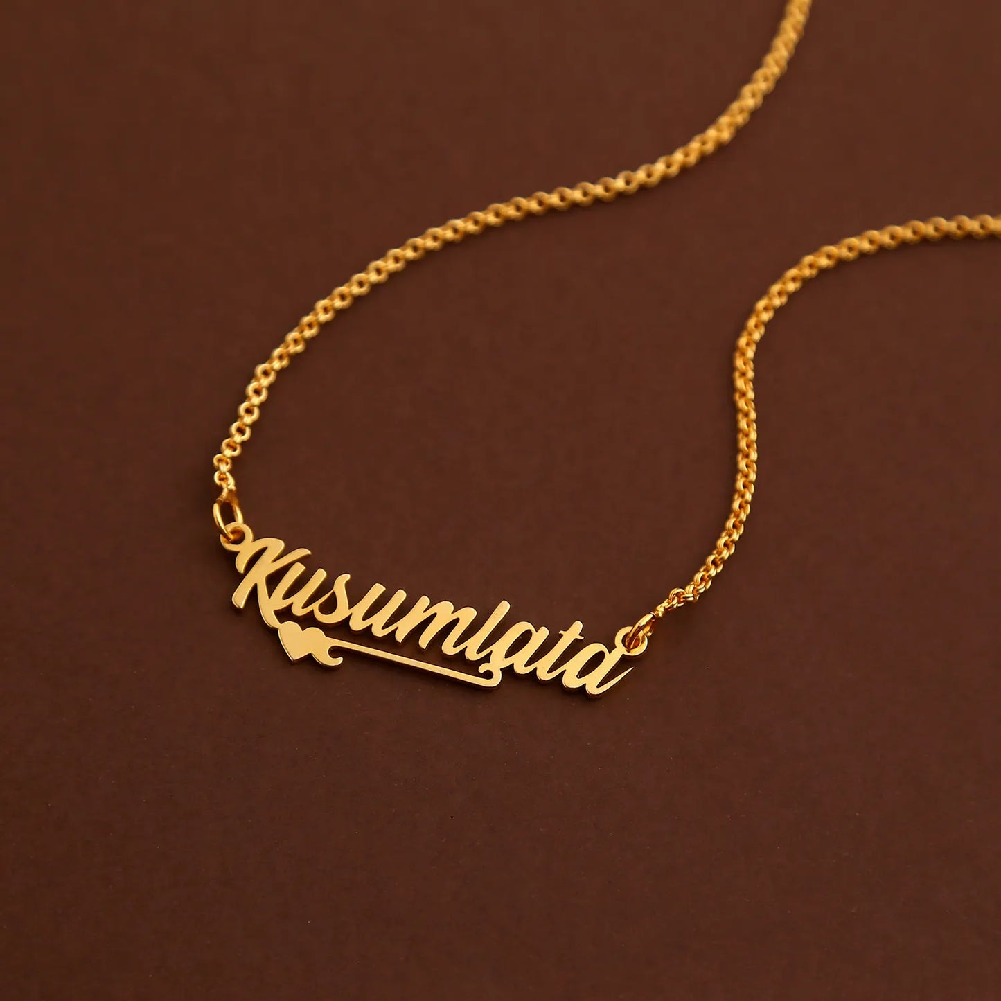 Personalized underlined name necklace